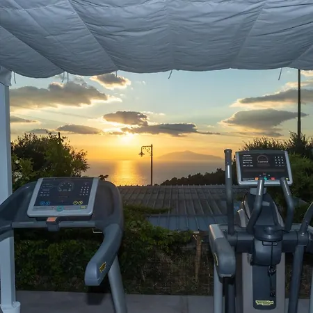 Aurora Pool & Fitness *