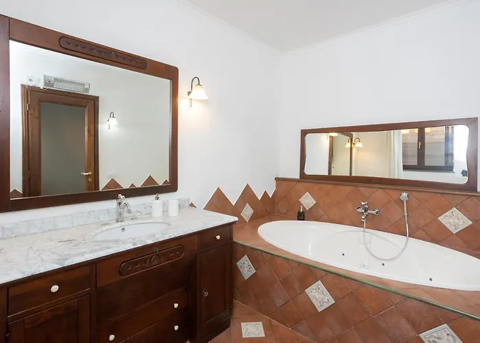 Aurora Pool&fitness Villa Anacapri (Isola di Capri)